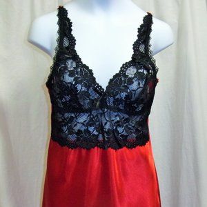 Sexy Red Liquid Satin Black Lace Chemise Nightgown NWOT Size S